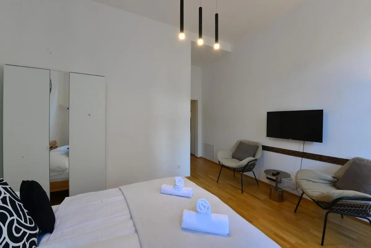 Studio Close To Centre And Akh Wien 0*,  Österrike